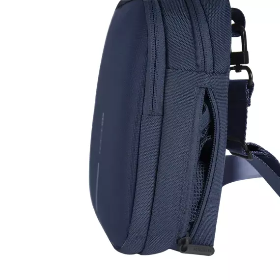 Geantă pe umăr Bobby Boxy Sling, Polietilen tereftalat reciclat, Bleumarin, 8 image