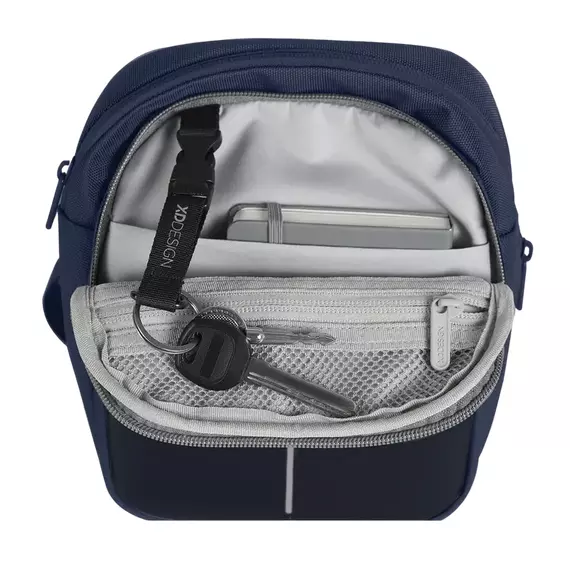 Geantă pe umăr Bobby Boxy Sling, Polietilen tereftalat reciclat, Bleumarin, 3 image