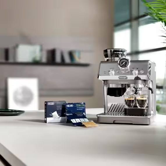 DeLonghi, 2 image