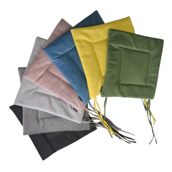 Pernuță pentru scaun 40*40 cm cu Siret